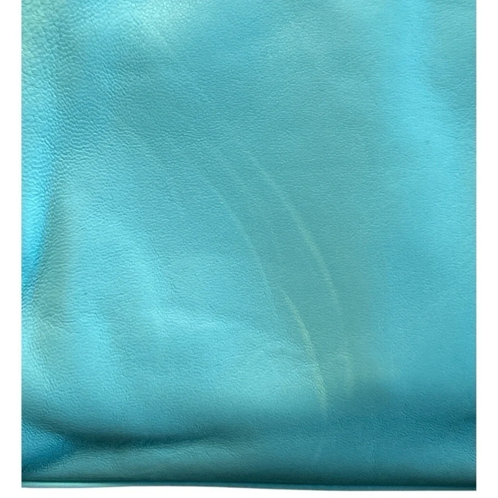 NWT Michael Kors Beverly Leather Shoulder Bag Large Aquamarine Minor Defect